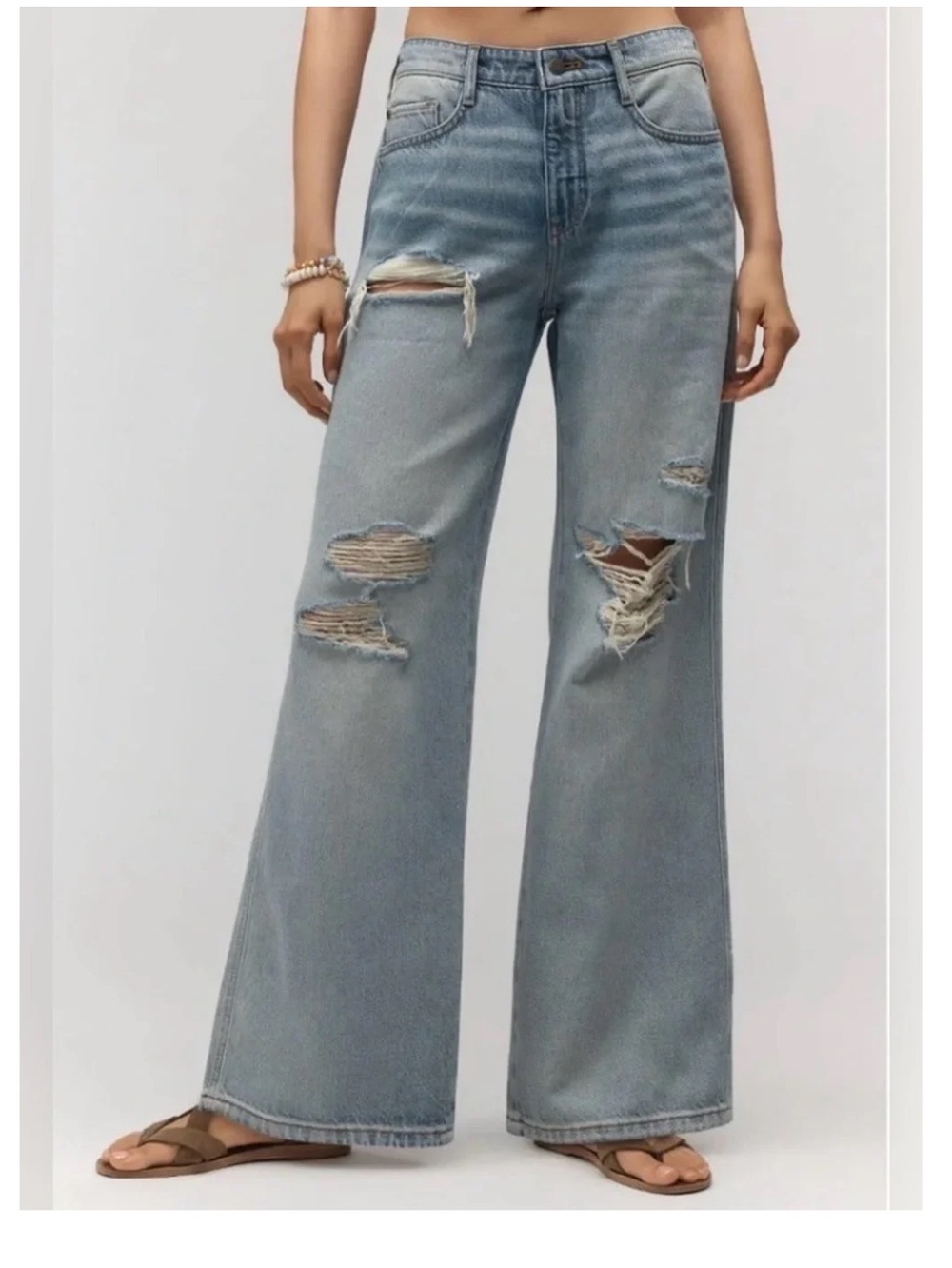 NWT Anthropologie Pilcro distressed jeans❤️❤️❤️❤️